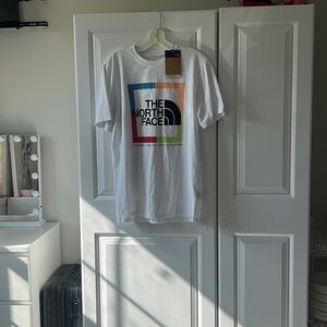 NorthFace t shirt- men’s or women’s- Size small Brand new with tags